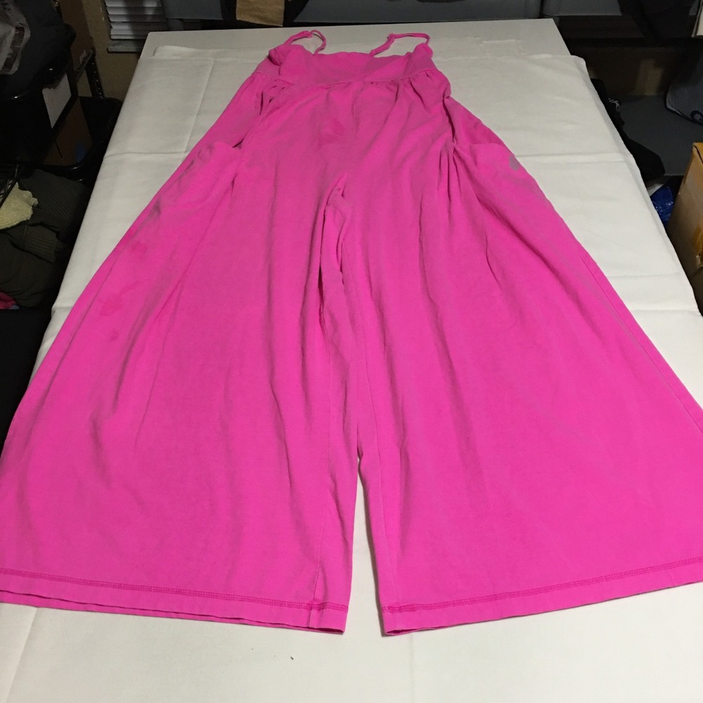 Free People Movement Hot Shot Jumpsuit Womens Medium Pink Sleeveless One Piece
